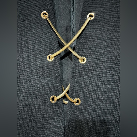 Saint Laurent Lace-Up V-Neck Wool Blend Top size 38 NWT Perfect for Winter ❄️ - Picture 8 of 8